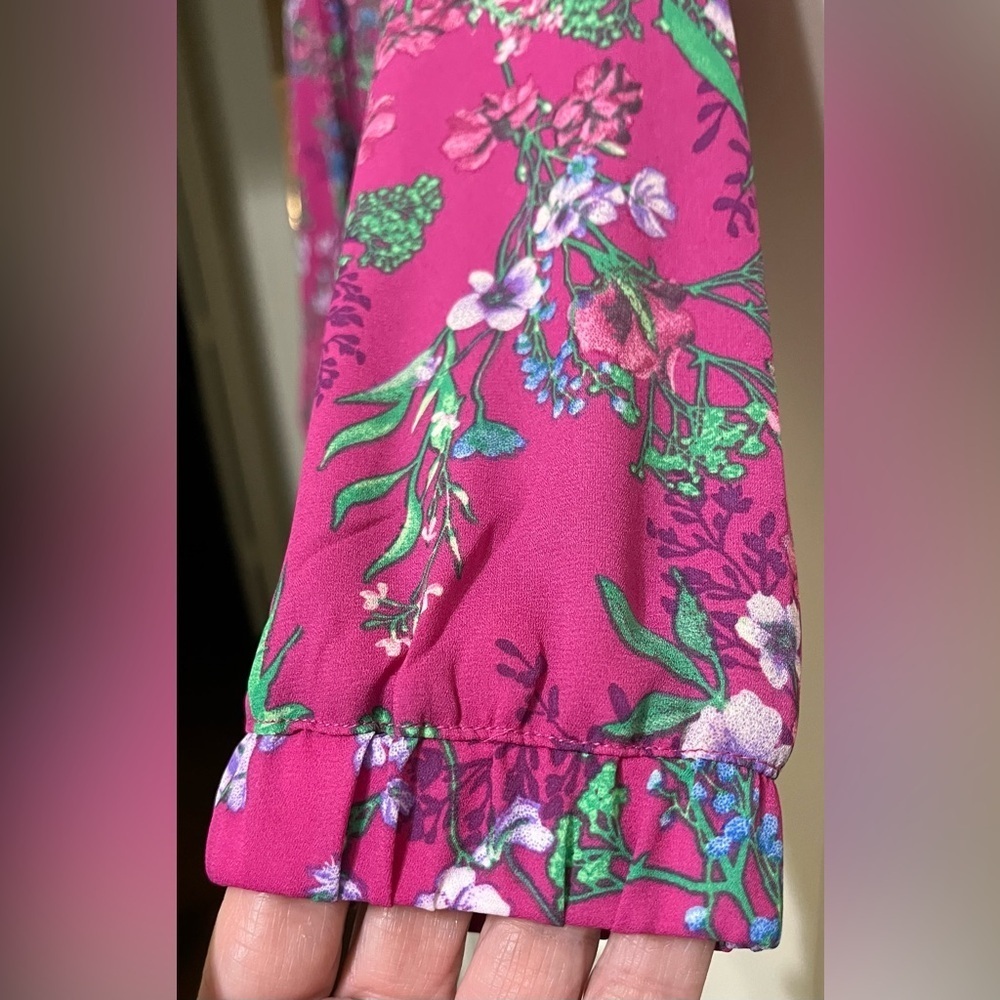 Joan Rivers Women’s Pink Floral Button Up Blouse Size 2X - Picture 2 of 5